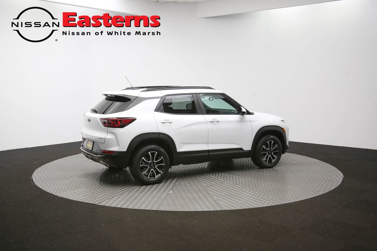 Used 2024 Chevrolet TrailBlazer ACTIV w/ Convenience Package image 82