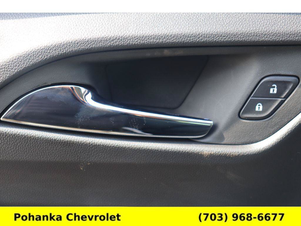 New 2027 Chevrolet Bolt LT w/ Comfort Package FWD image 20