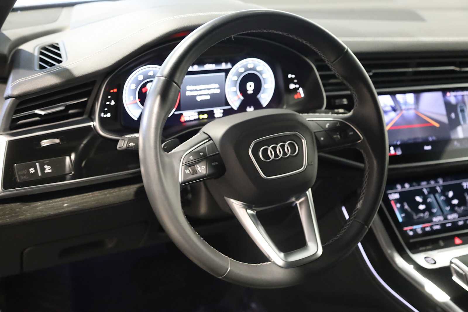 Used 2025 Audi Q7 3.0T Prestige w/ Prestige Package AWD/4WD image 4
