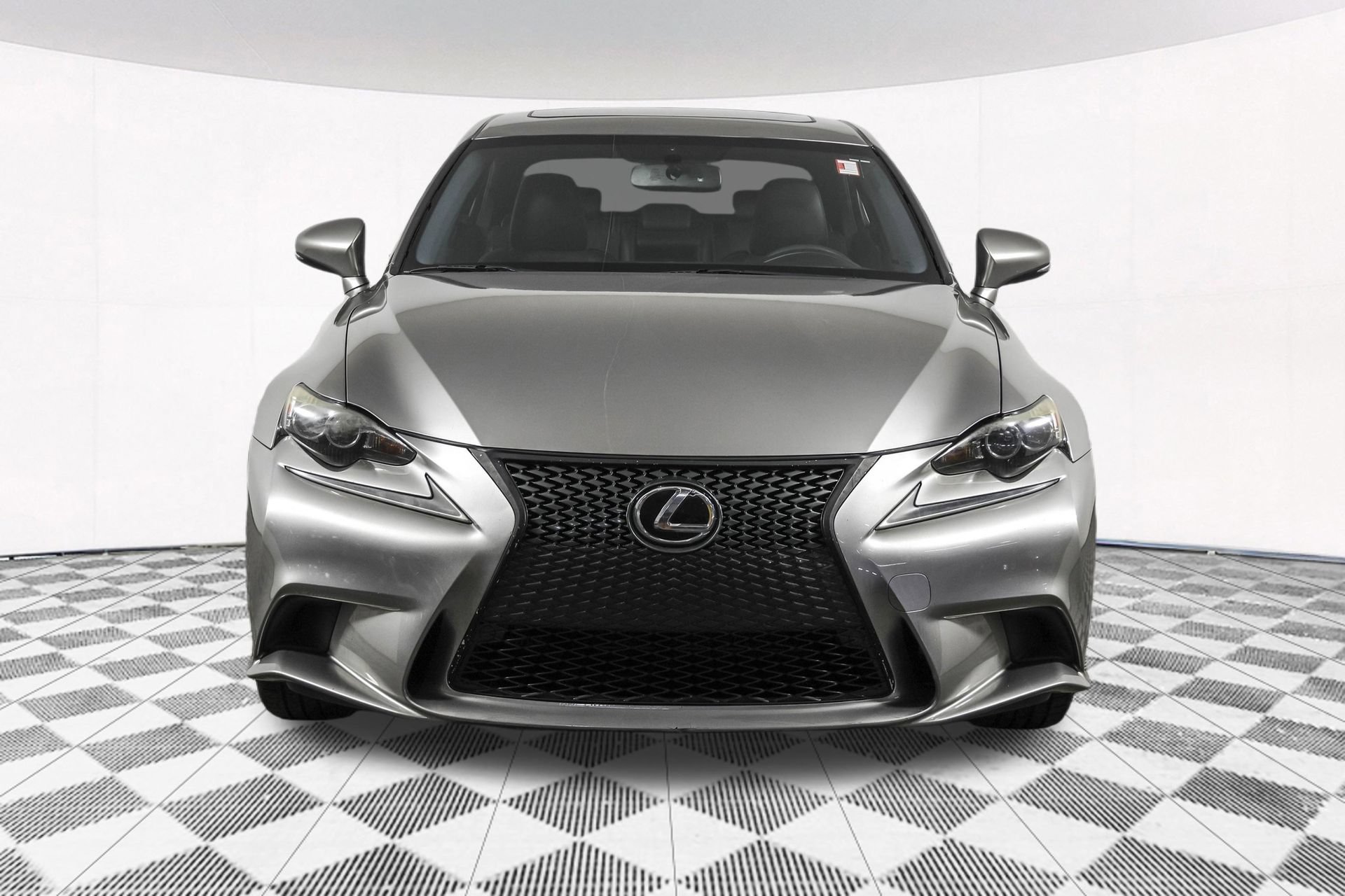 Used 2016 Lexus IS 200t w/ F Sport Package RWD image 10