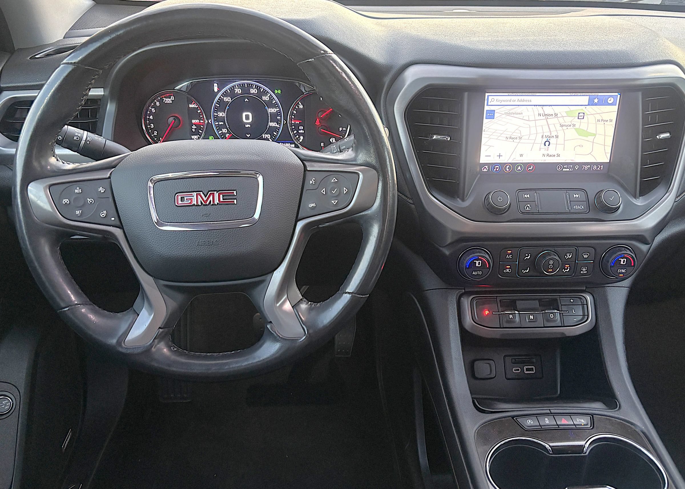 Used 2021 GMC Acadia AT4 w/ Technology Package AWD/4WD image 12