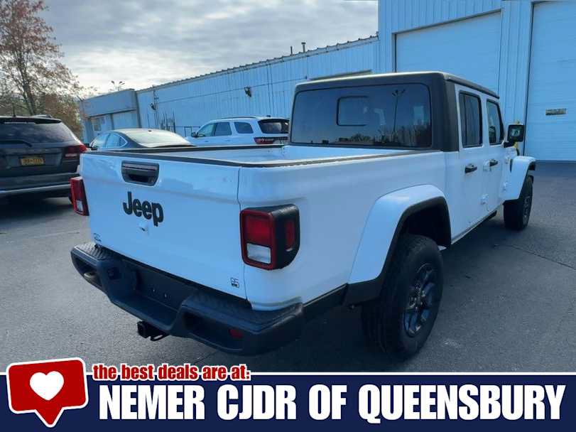 New 2026 Jeep Gladiator Sport AWD/4WD image 8
