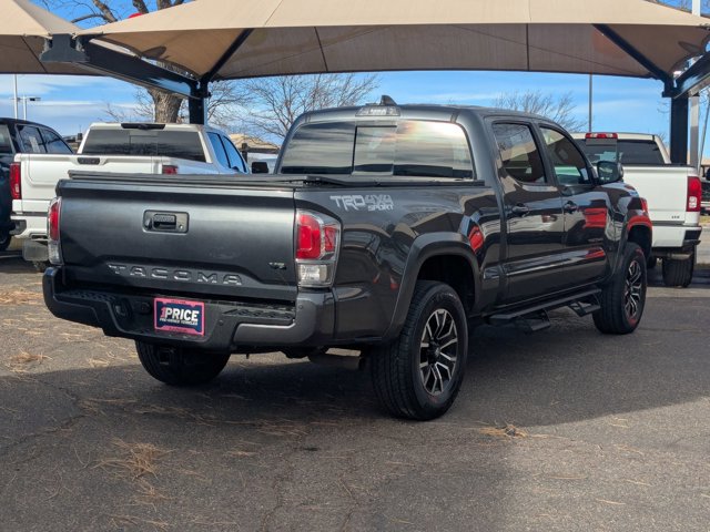Used 2022 Toyota Tacoma TRD Sport w/ Technology Package image 5