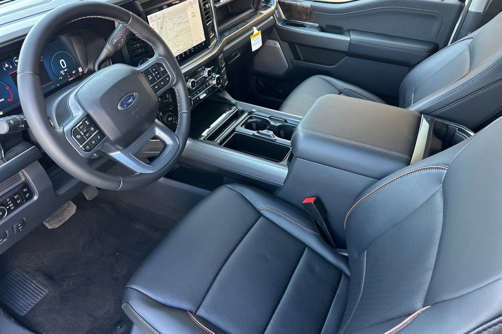 New 2026 Ford F250 Lariat w/ Lariat Premium Package image 9