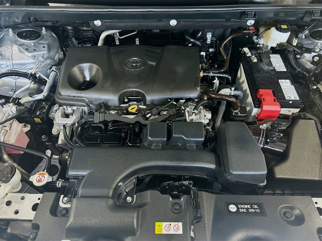 Used 2025 Toyota RAV4 XLE image 27