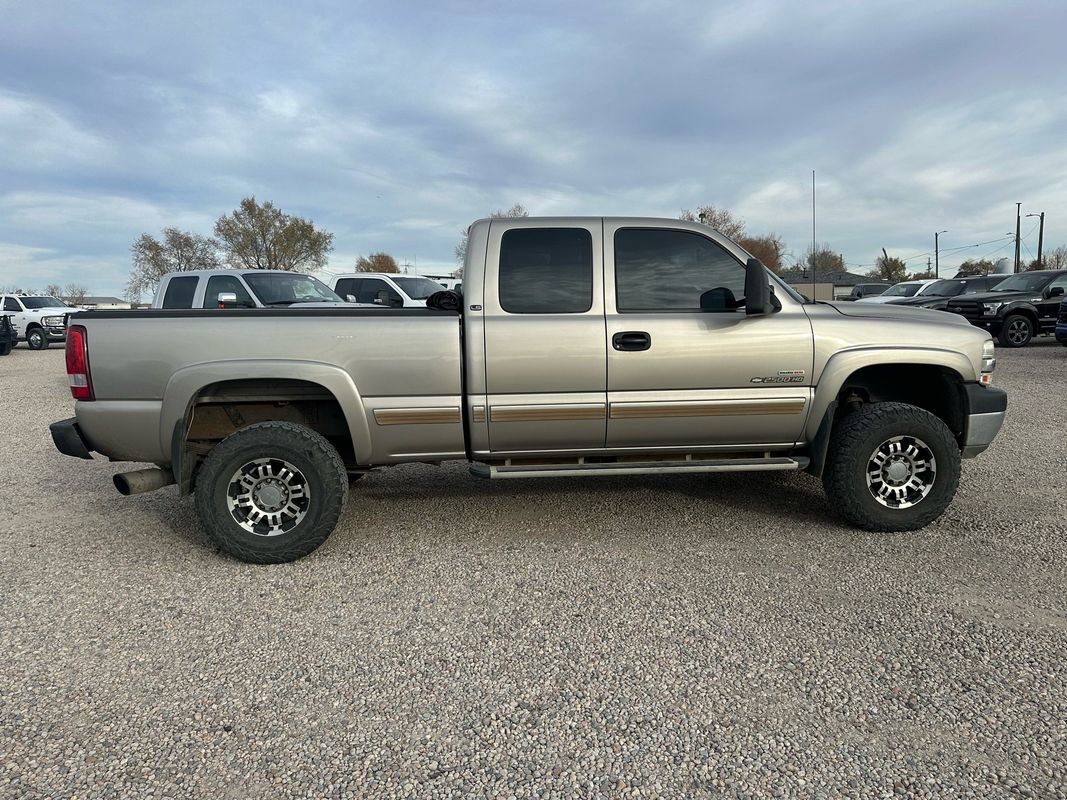 Used 2001 Chevrolet Silverado 2500 LS image 12