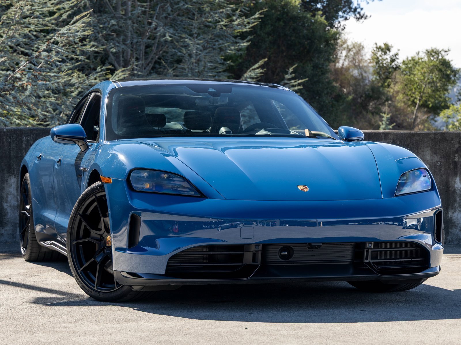 New 2025 Porsche Taycan GTS image 6