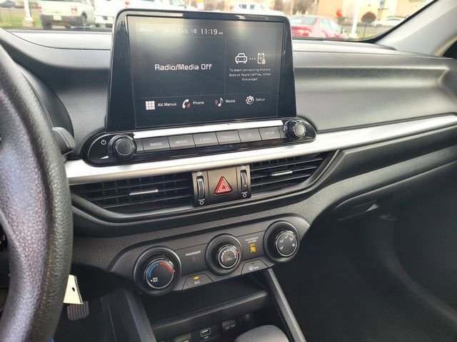 Used 2023 Kia Forte LXS image 19