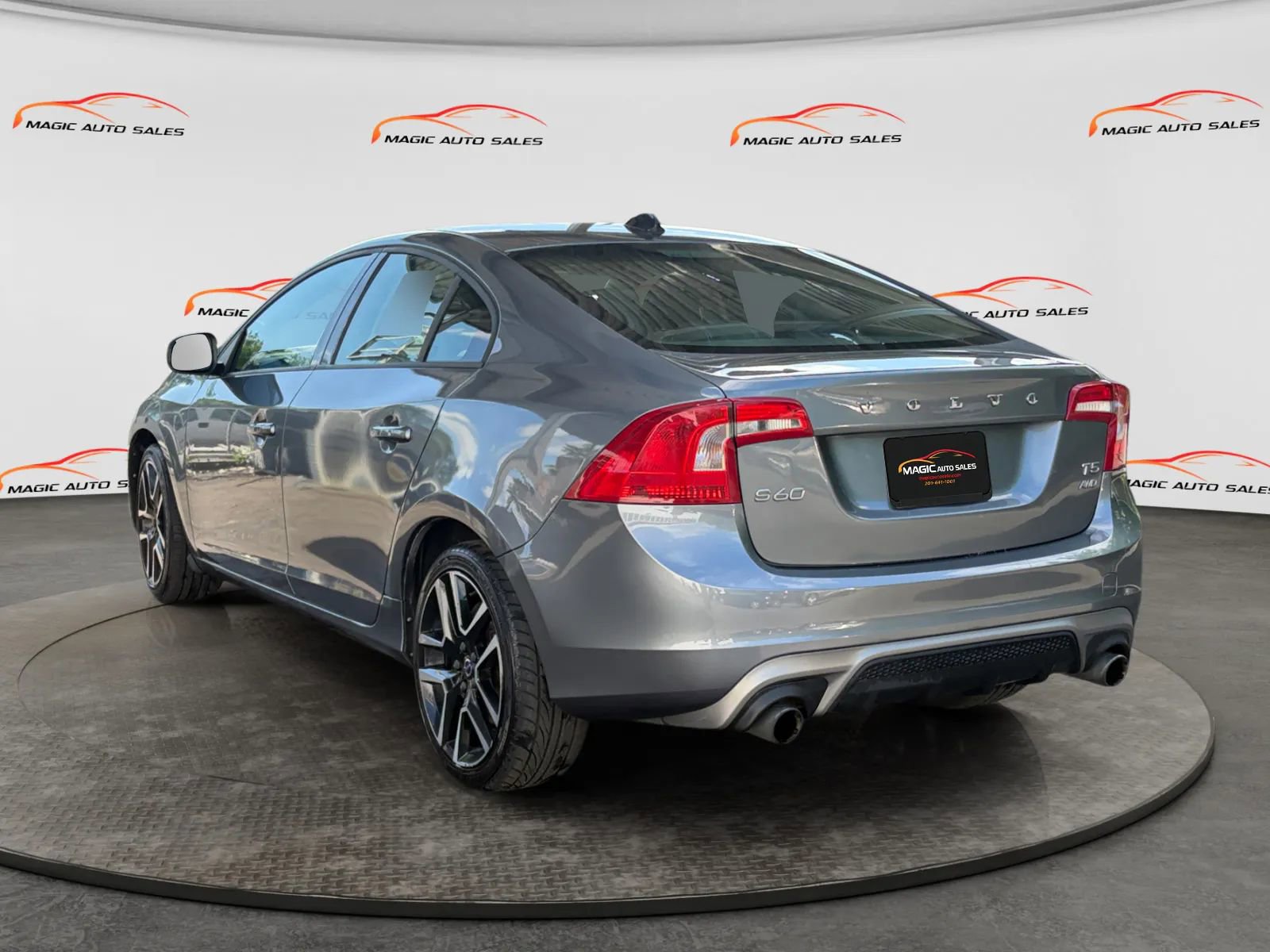 Used 2017 Volvo S60 T5 Dynamic w/ Protection Package AWD/4WD image 8