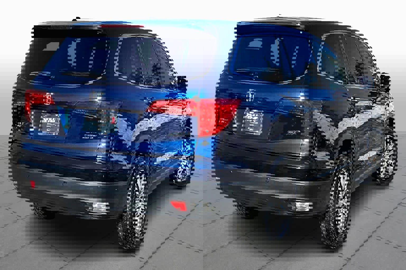 Used 2017 Honda Pilot EX-L image 13