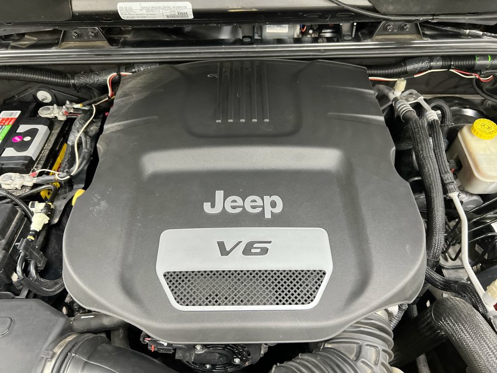 Used 2017 Jeep Wrangler Sahara w/ Trailer Tow Group AWD/4WD image 23