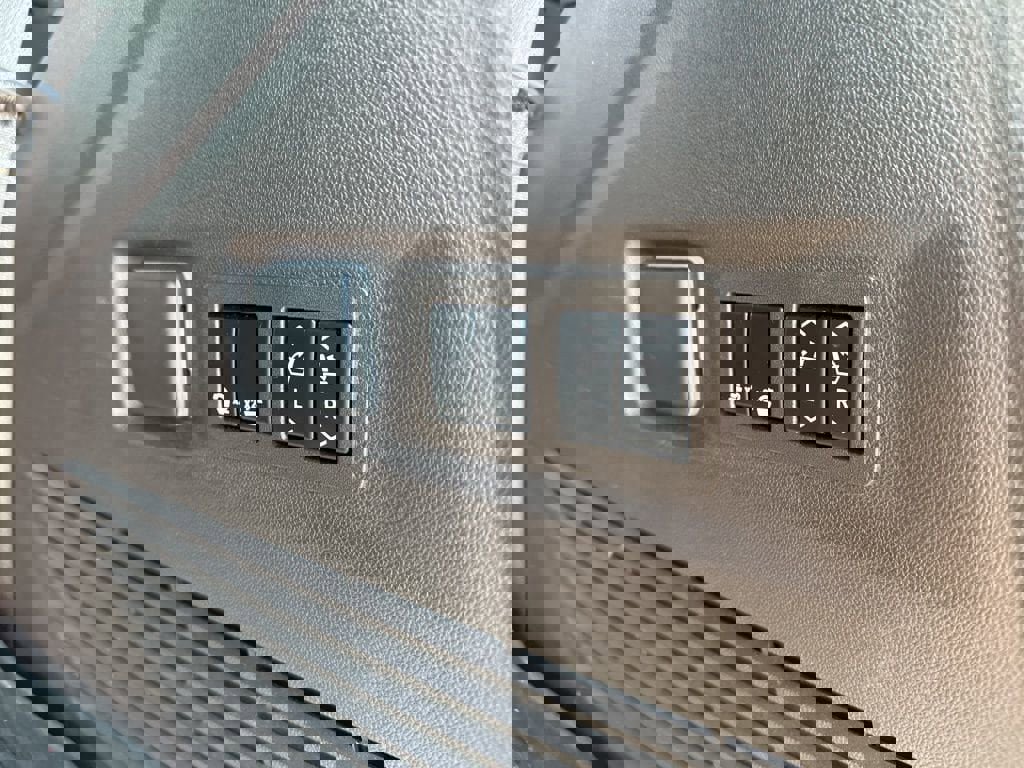 Used 2021 GMC Yukon Denali image 10