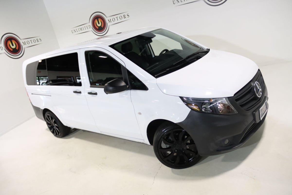 Used 2023 Mercedes-Benz Metris Passenger image 8