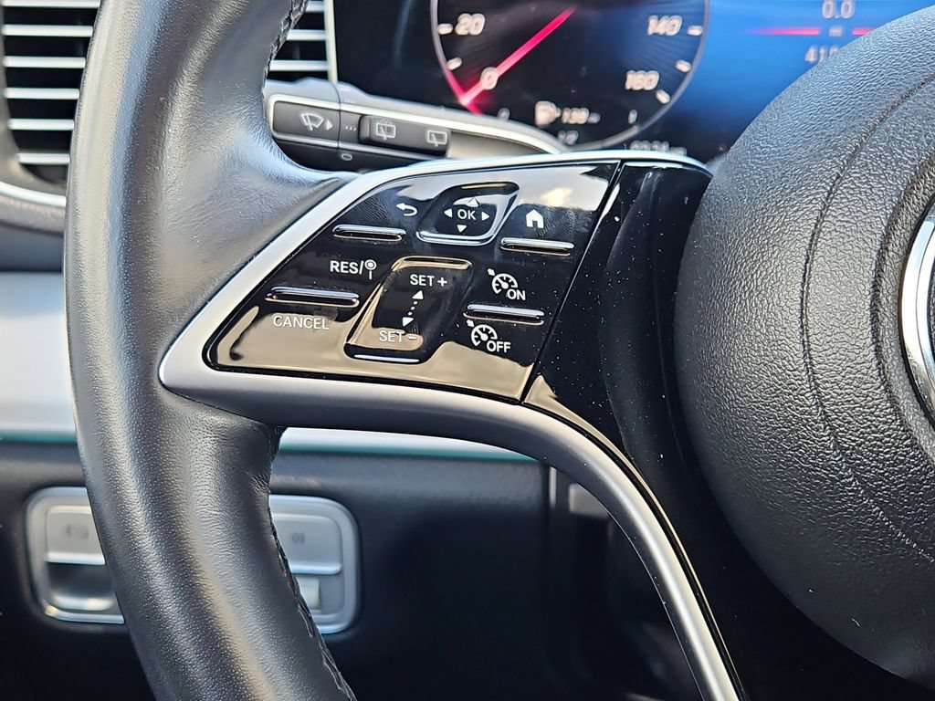Used 2024 Mercedes-Benz GLE 450e 4MATIC image 27