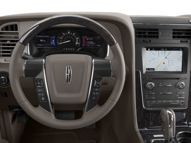 Used 2016 Lincoln Navigator L Reserve AWD/4WD image 6