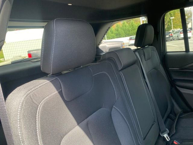 New 2025 Jeep Grand Cherokee Laredo X w/ Luxury Tech Group I image 32