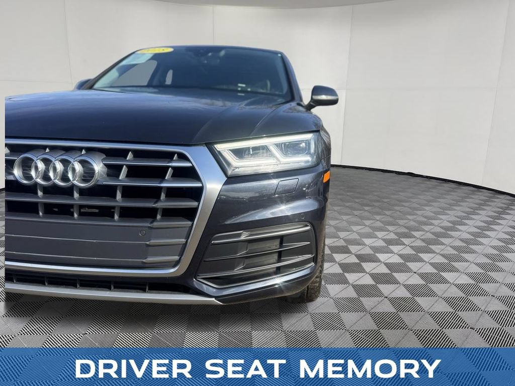 Used 2018 Audi Q5 2.0T Premium Plus w/ Premium Plus Package AWD/4WD image 12