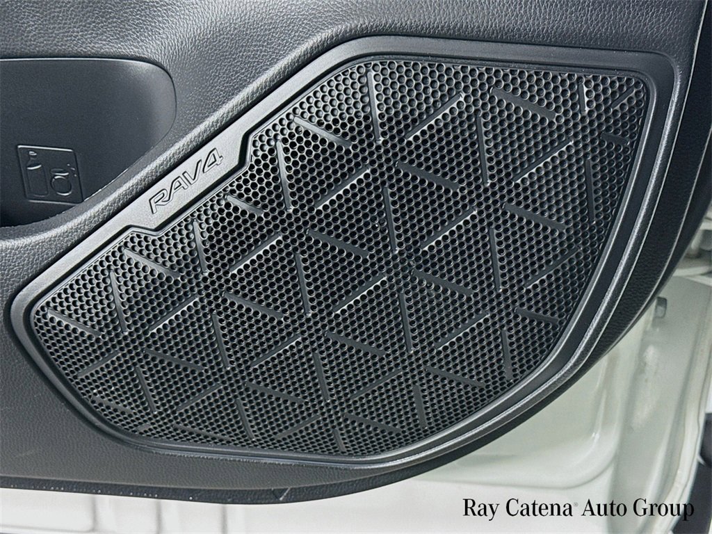 Used 2023 Toyota RAV4 LE image 19