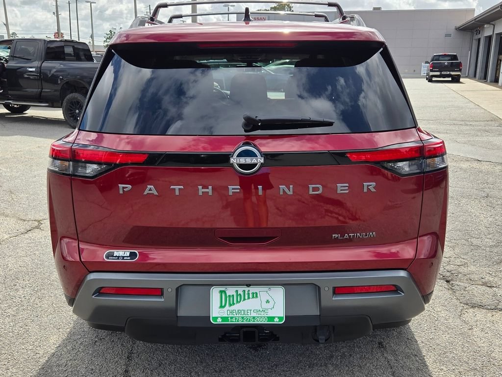 New 2026 Nissan Pathfinder Platinum FWD image 8