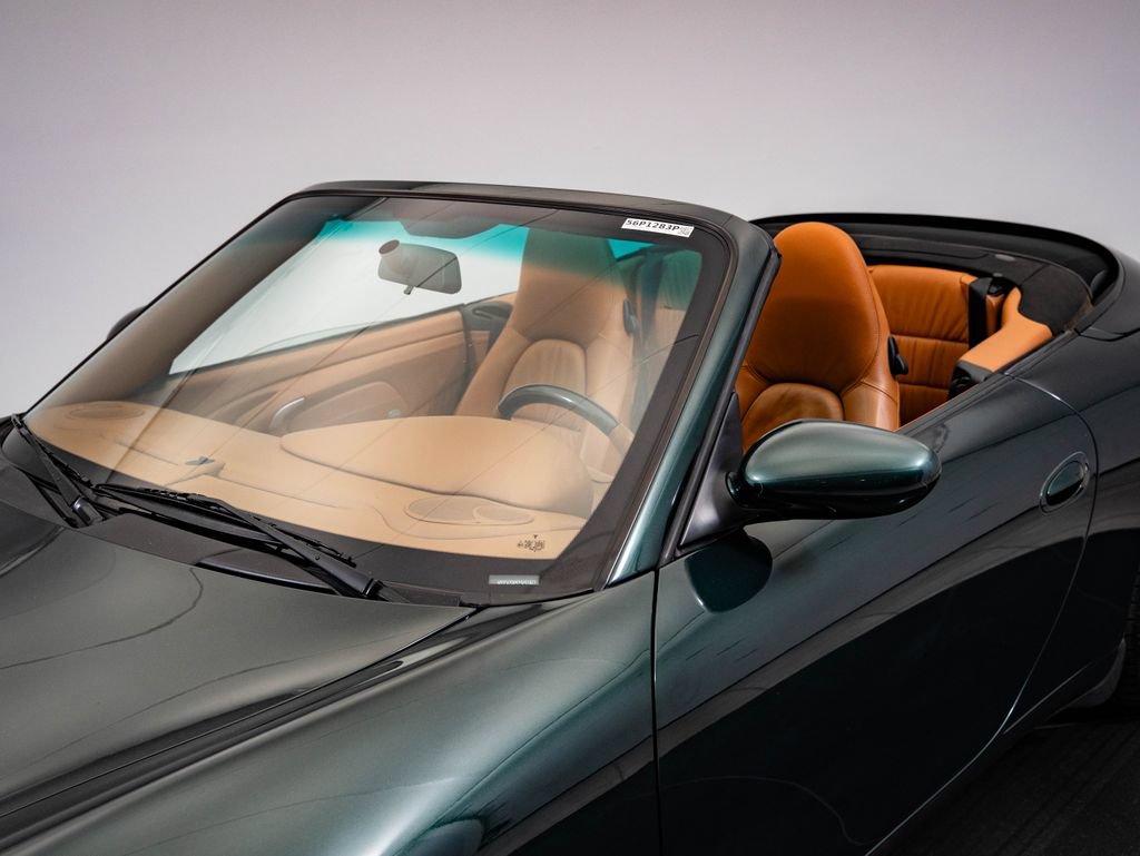 Used 2003 Porsche 911 Carrera RWD image 21