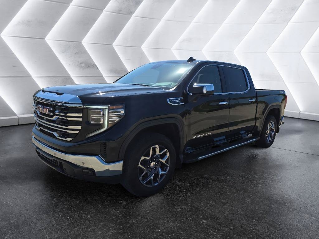 New 2026 GMC Sierra 1500 SLT w/ SLT Premium Package