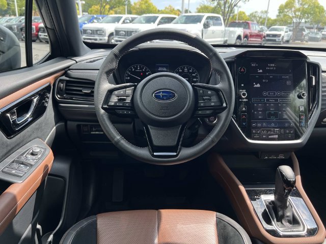 Used 2025 Subaru Forester Touring w/ Popular Package - Touring AWD/4WD image 7