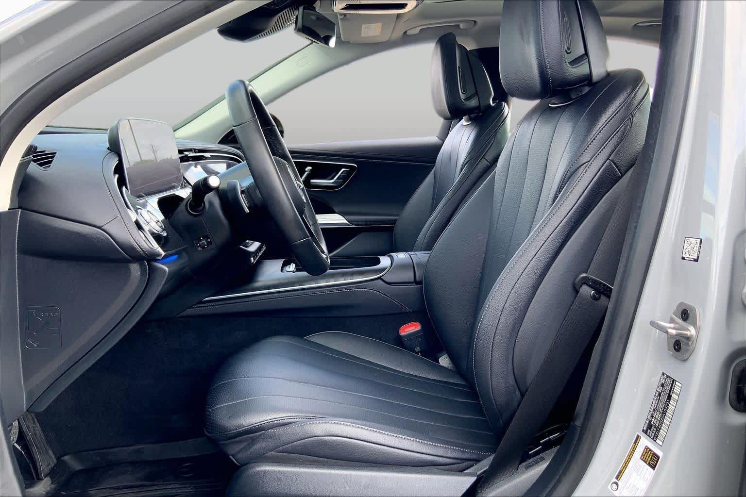 Used 2025 Mercedes-Benz E 350 Sedan image 8