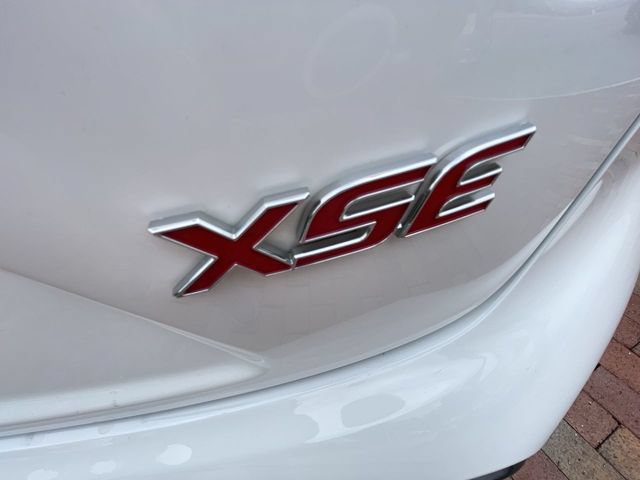 Used 2024 Toyota Corolla XSE FWD image 31