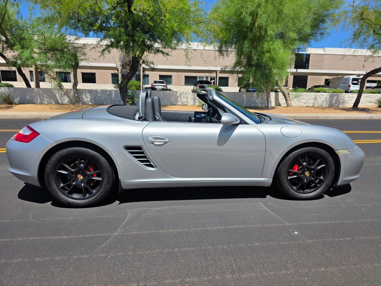 Used 2005 Porsche Boxster RWD image 30