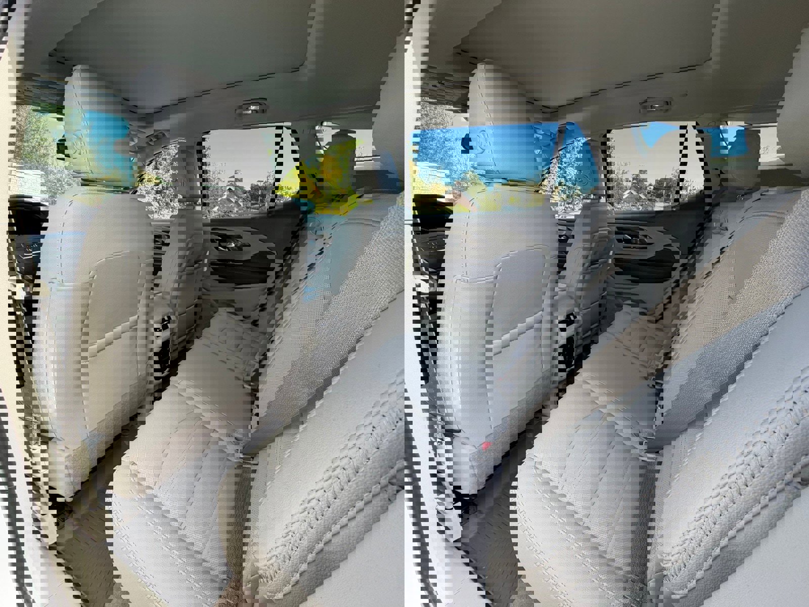 Used 2023 GMC Terrain Denali w/ Denali Premium Package image 7