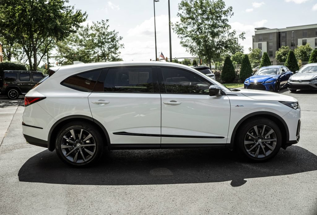 Used 2025 Acura MDX A-Spec AWD/4WD image 3