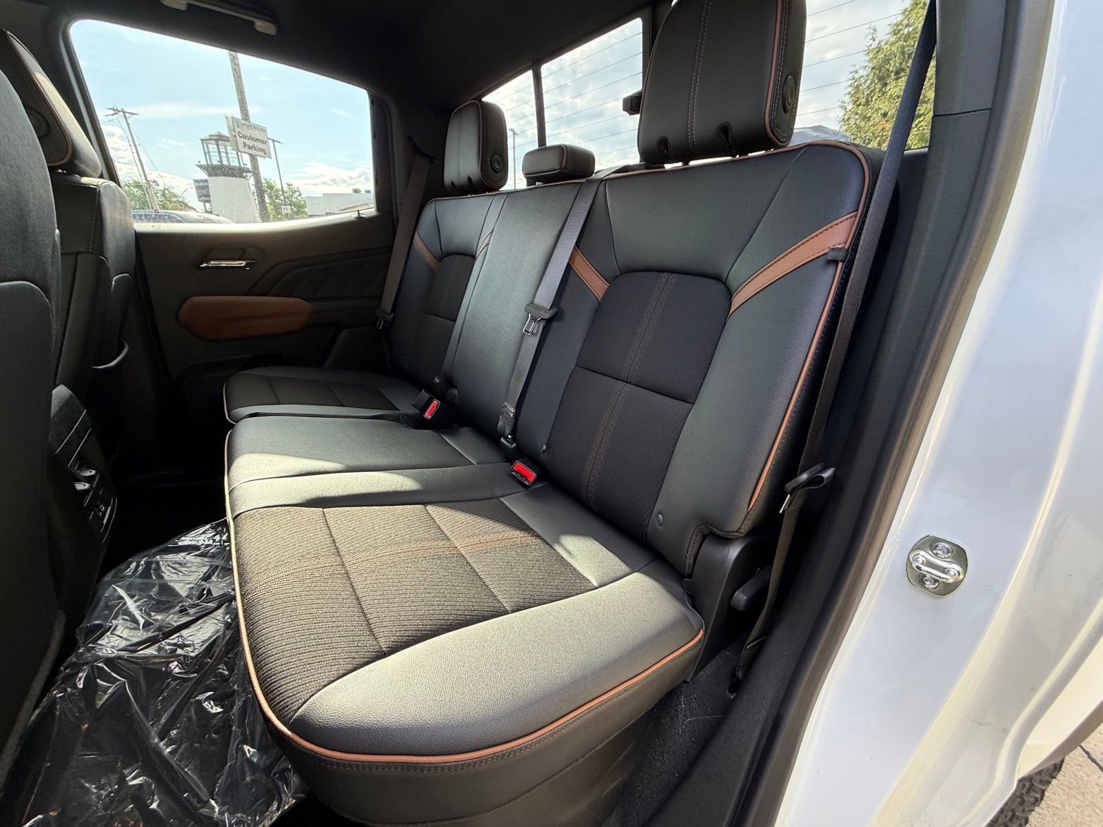 New 2026 GMC Canyon AT4 AWD/4WD image 31
