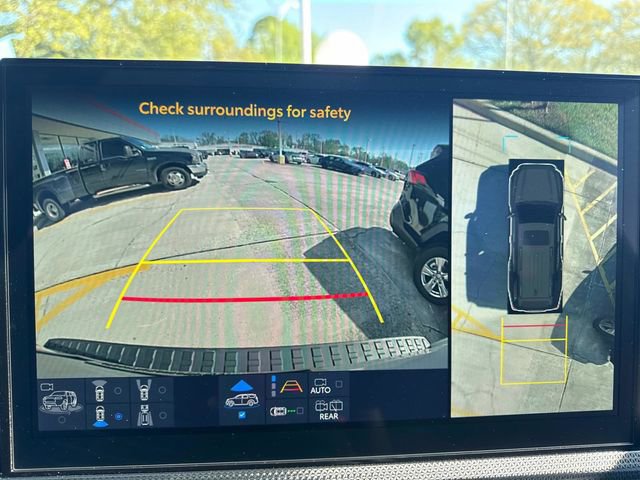 Used 2025 Toyota 4Runner Limited image 31