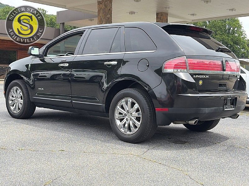 Used 2010 Lincoln MKX AWD image 4