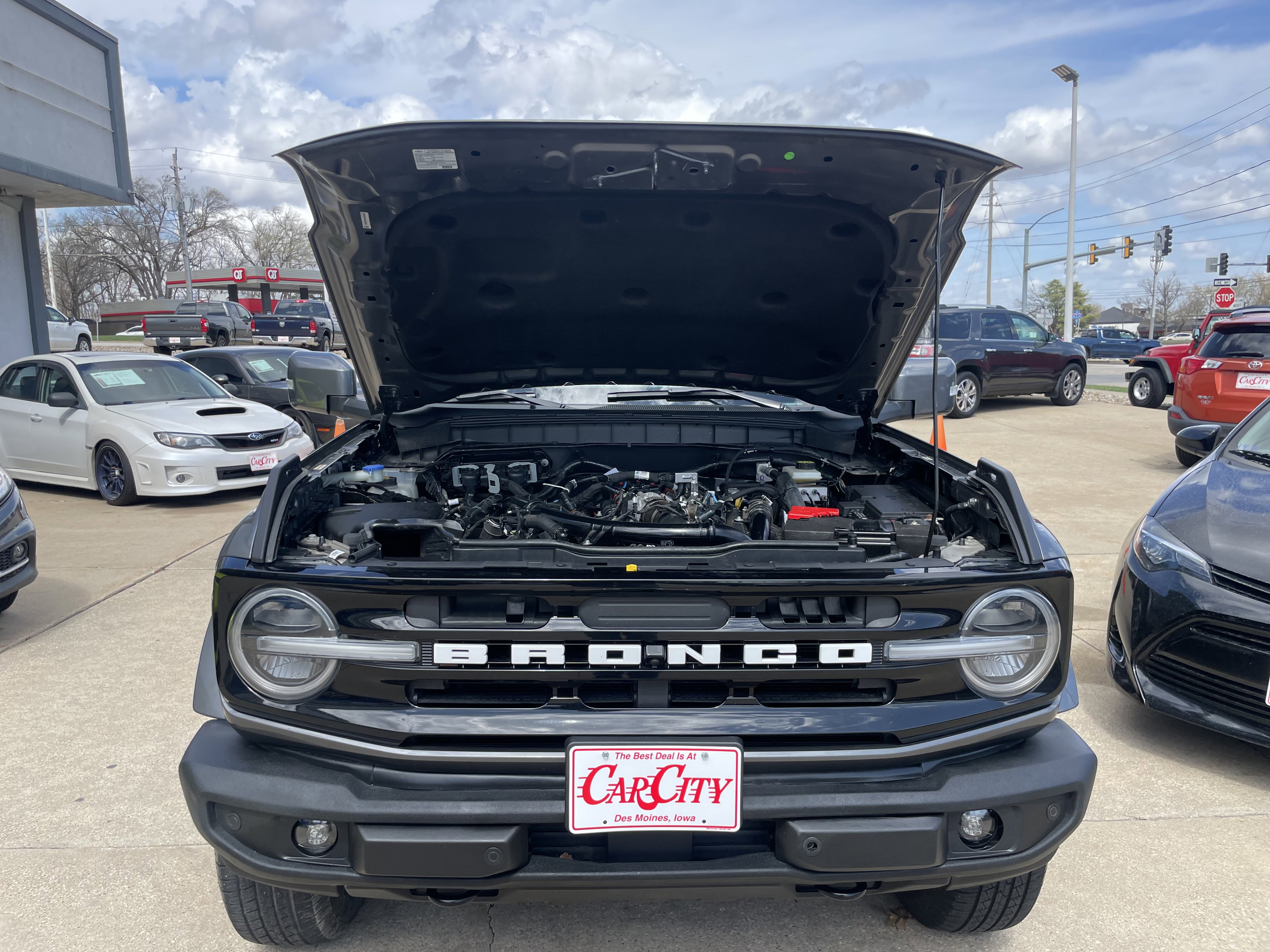 Used 2022 Ford Bronco Outer Banks image 7