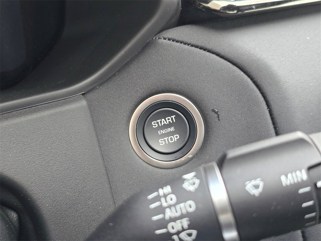 New 2026 Land Rover Range Rover Velar Dynamic SE image 17