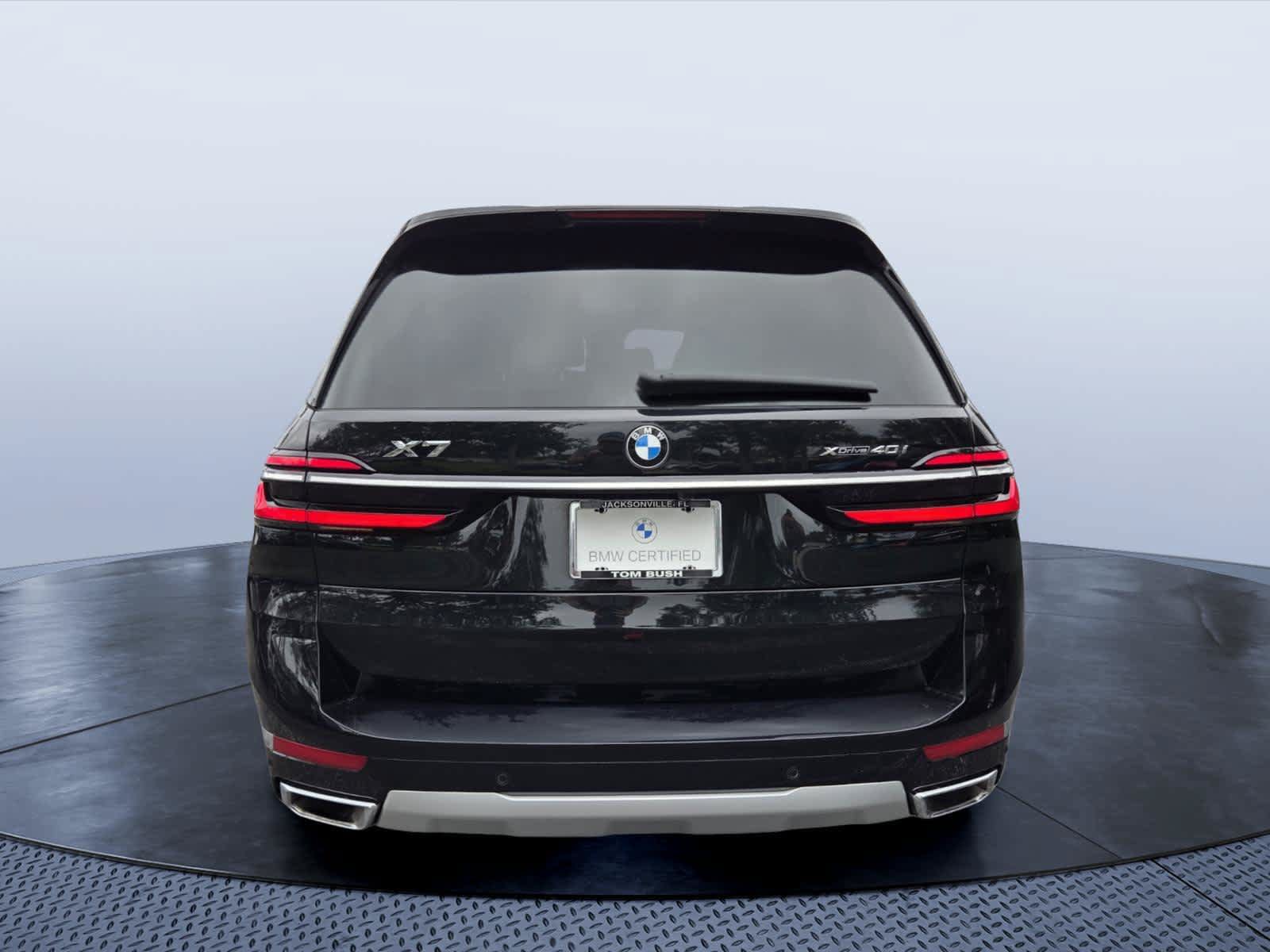 Certified 2024 BMW X7 xDrive40i w/ Executive Package AWD/4WD image 4