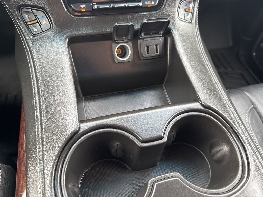 Used 2020 GMC Yukon XL SLT image 37