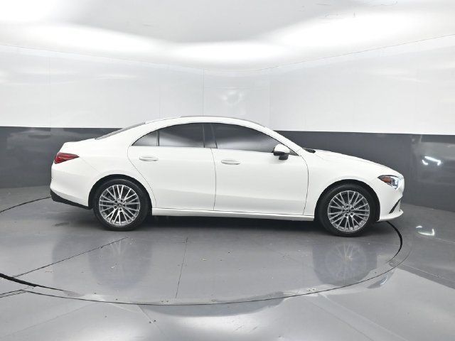 Used 2022 Mercedes-Benz CLA 250 4MATIC image 29