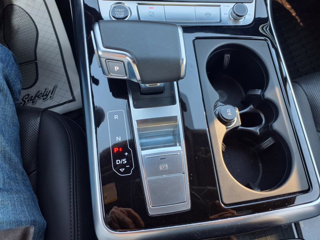 Used 2021 Audi Q7 3.0T Prestige image 17