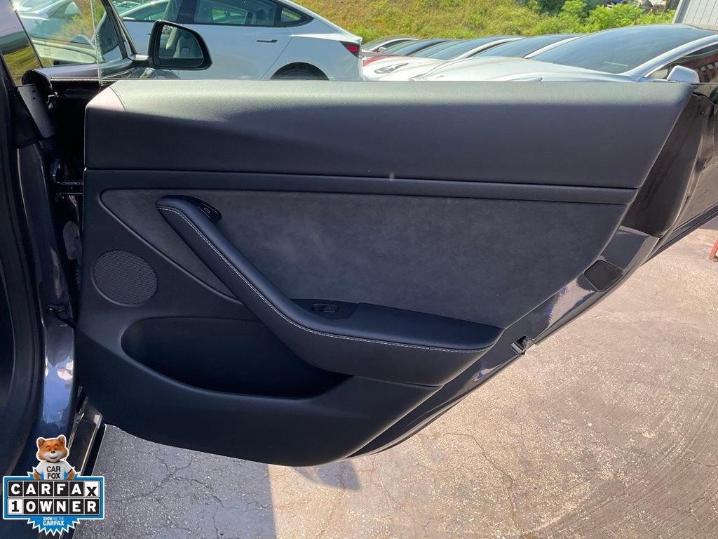 Used 2023 Tesla Model 3 Standard Range image 57
