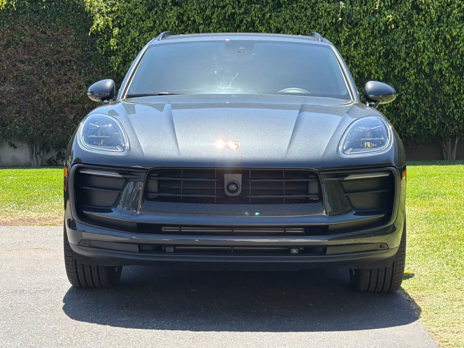 New 2026 Porsche Macan AWD/4WD image 11