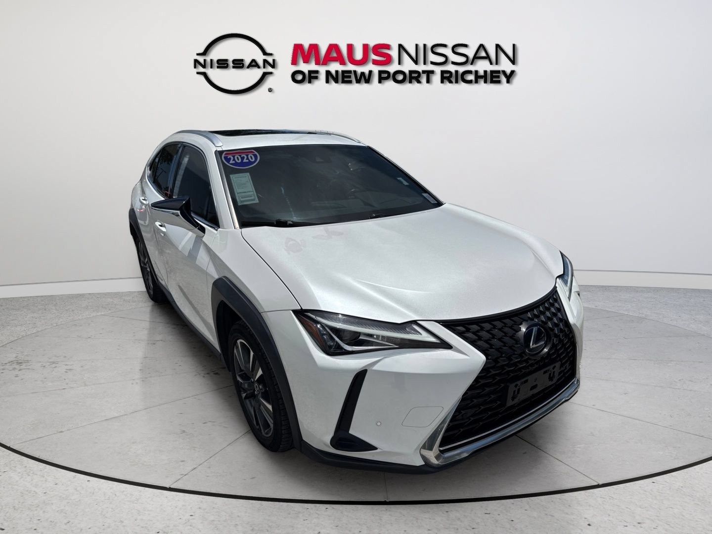 Used 2020 Lexus UX 250h w/ Premium Package AWD/4WD image 3