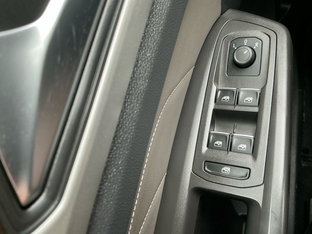 Used 2023 Volkswagen Atlas SE w/ Panoramic Sunroof Package image 23