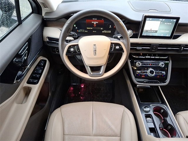 Certified 2022 Lincoln Corsair Reserve w/ Elements Package image 11