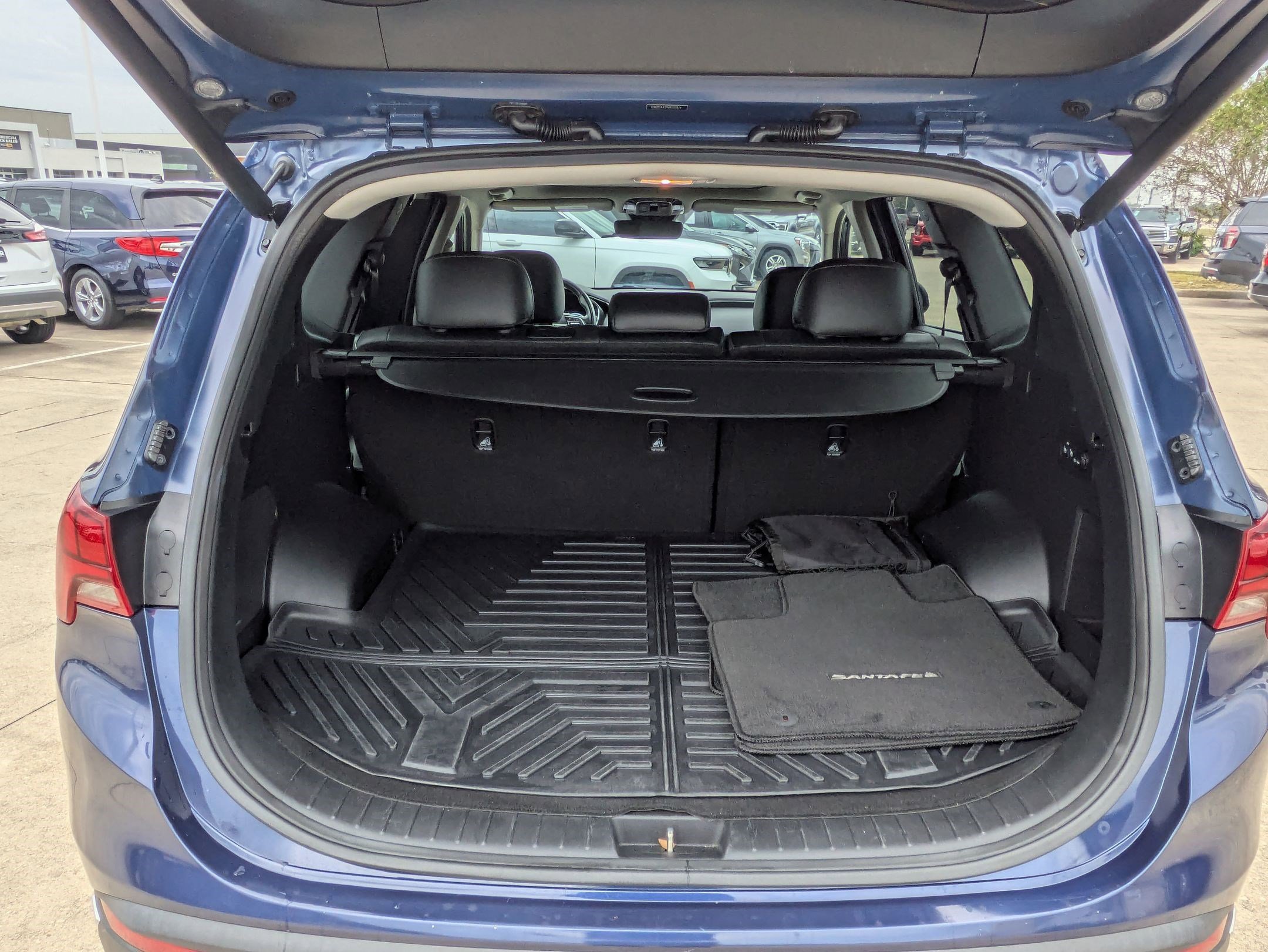 Used 2021 Hyundai Santa Fe SEL w/ Convenience + Premium Package image 30