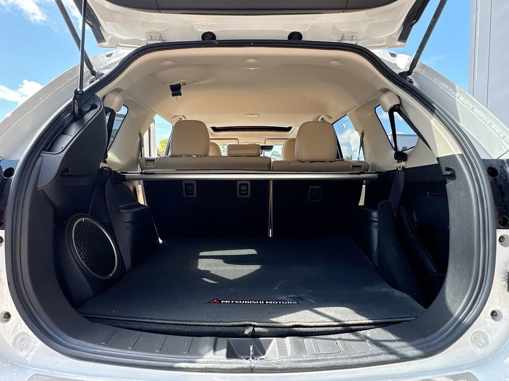 Used 2019 Mitsubishi Outlander GT image 24