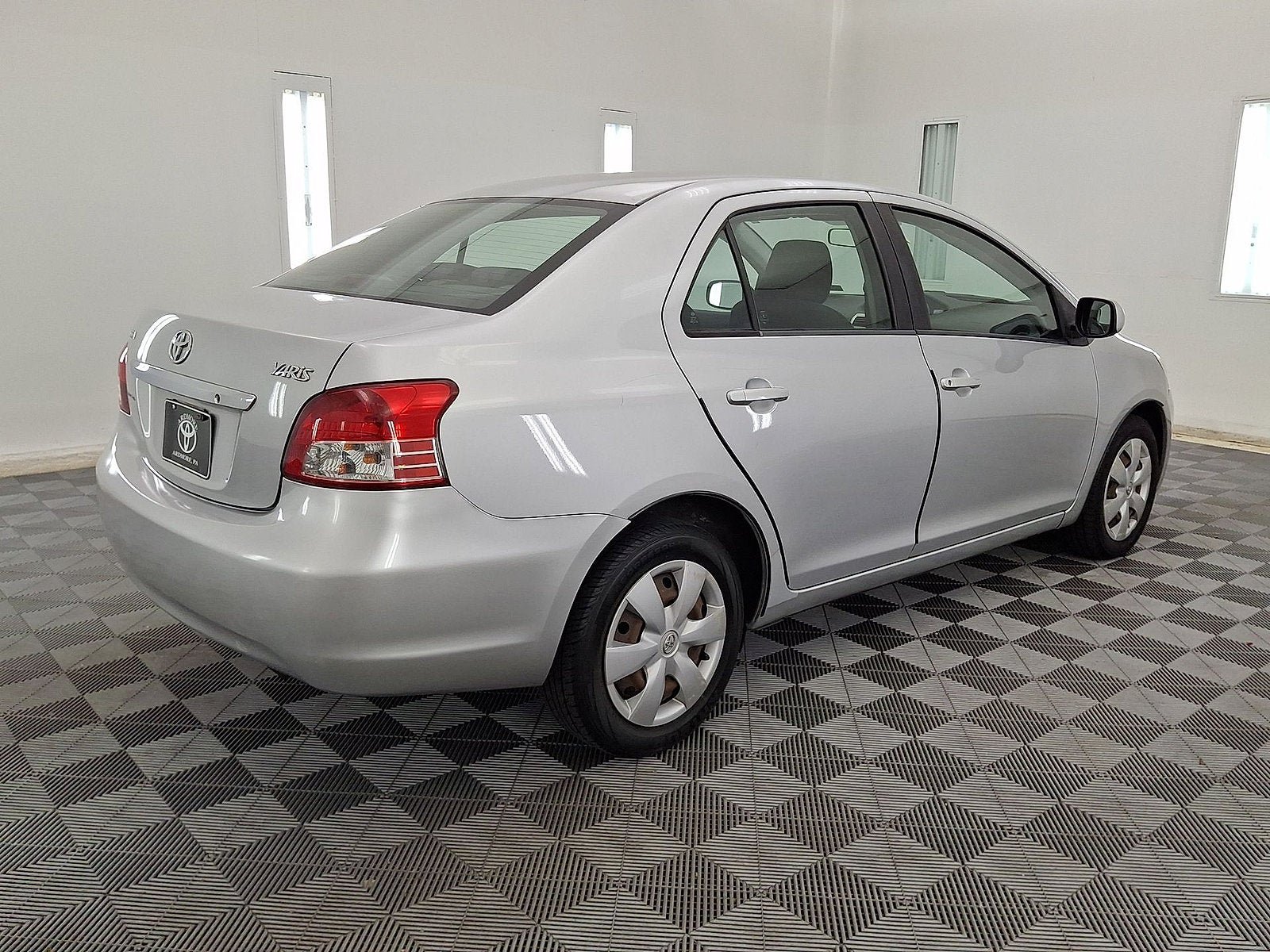 Used 2007 Toyota Yaris S FWD image 13
