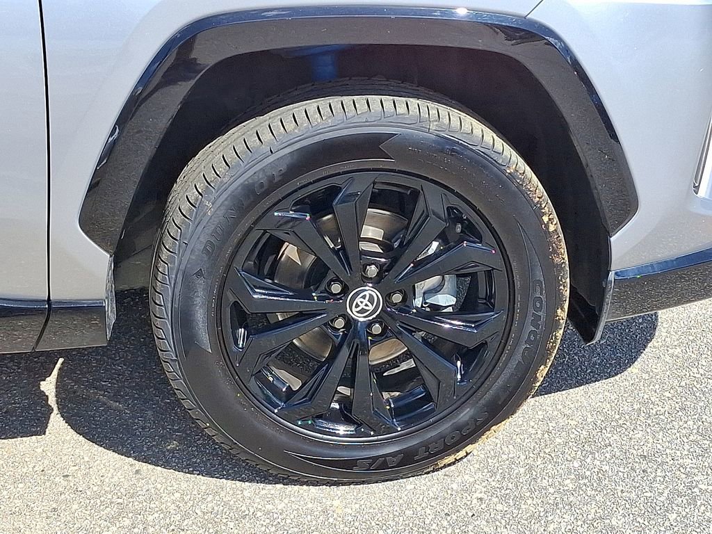 Used 2023 Toyota RAV4 XSE image 8