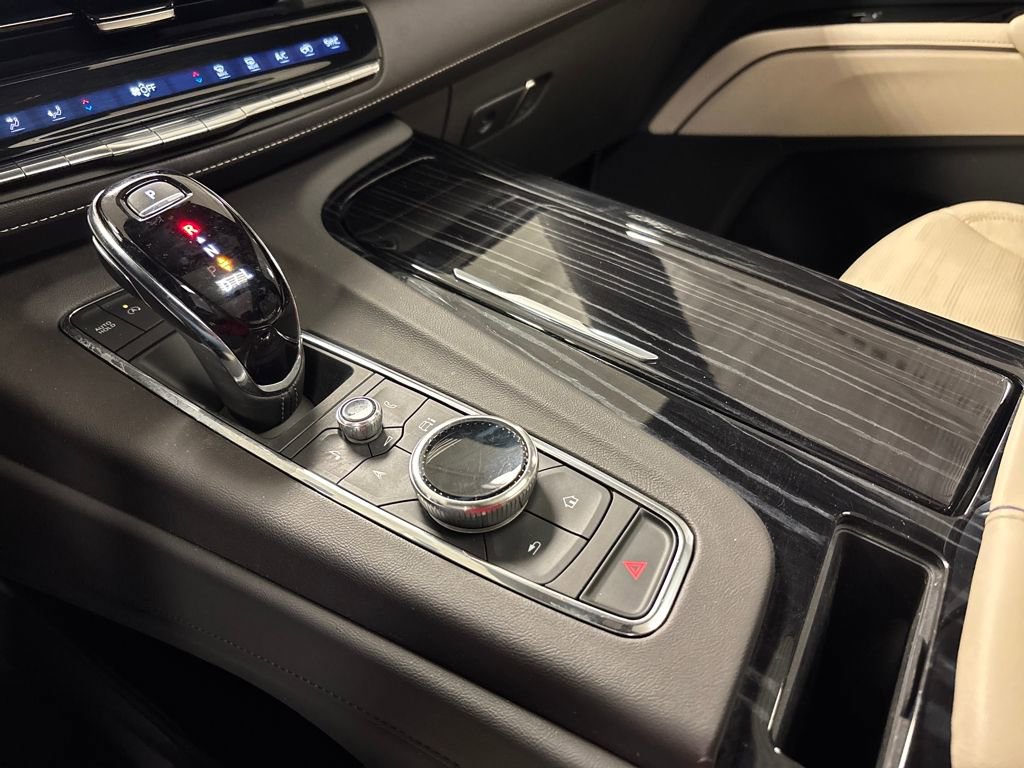 Certified 2023 Cadillac Escalade Sport w/ LPO, ONYX Package image 49